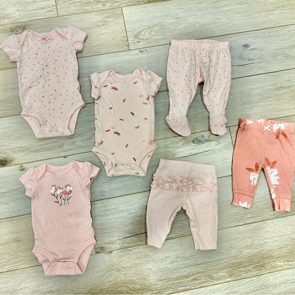 Adorable Baby Girl Clothing Set in Pink and Peach